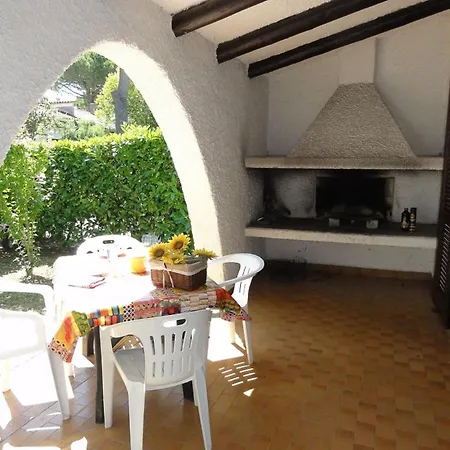Peaceful With Outdoor Fireplace * ביביונה
