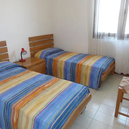 Willa Peaceful With Outdoor Fireplace Bibione