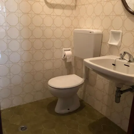 Willa Peaceful With Outdoor Fireplace